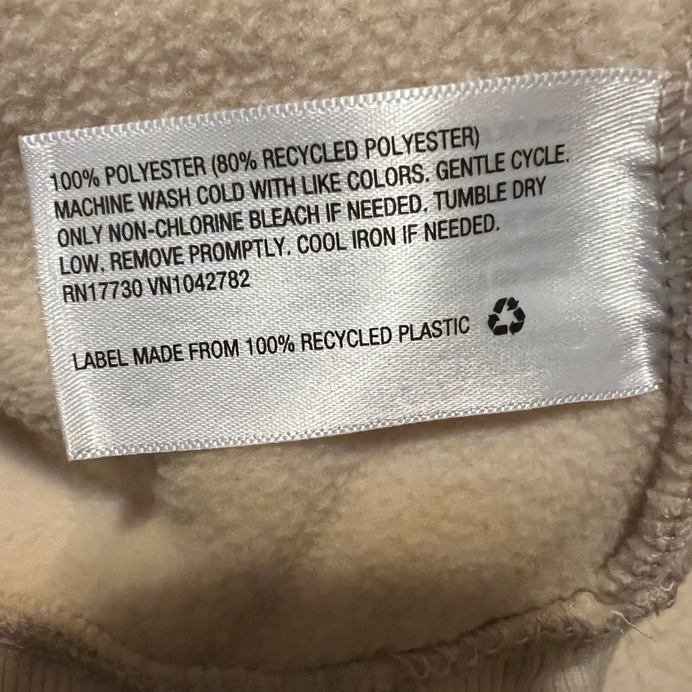 Universal Thread pullover - Picture 5 of 5